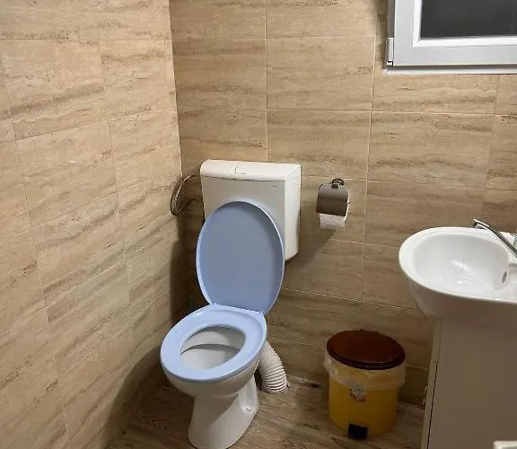 Gasthuis Yellow House Eforie Nord